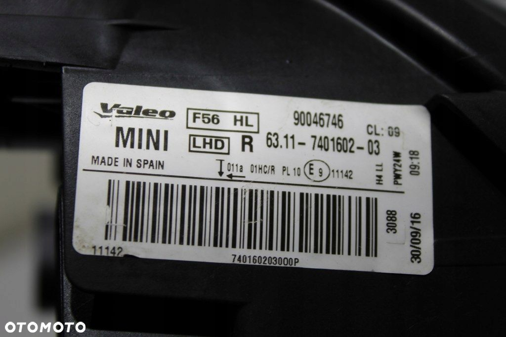 Mini Cooper F55 F56 Lampa Przód Przednia Prawa Brudna w Środku - 4