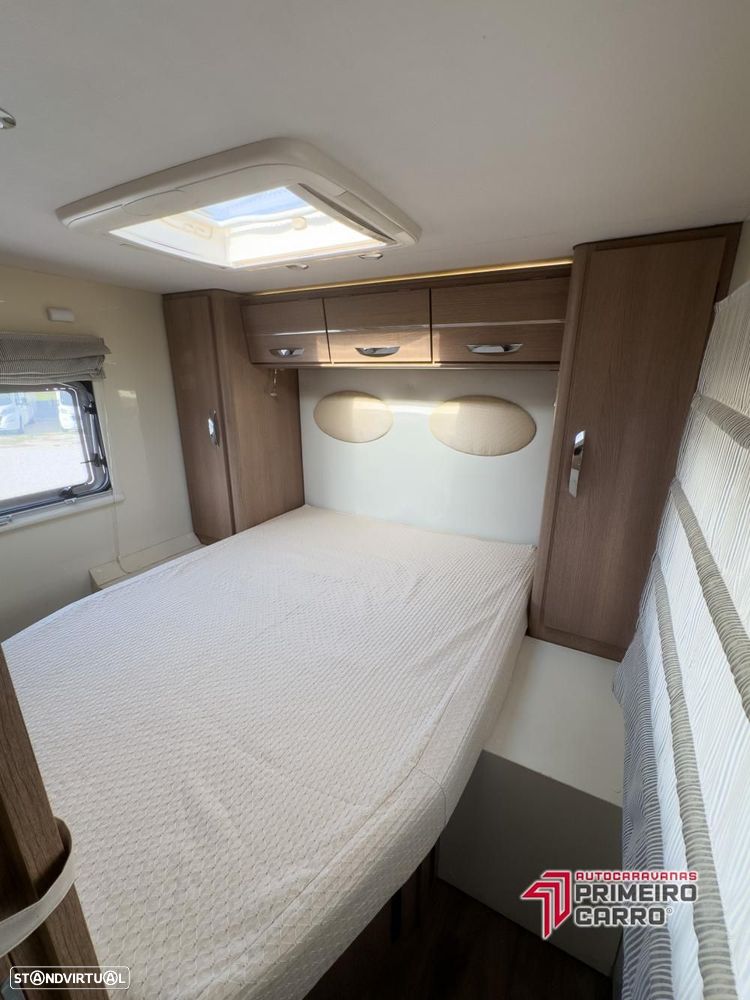 McLouis MC4 Cama central e basculante - 11