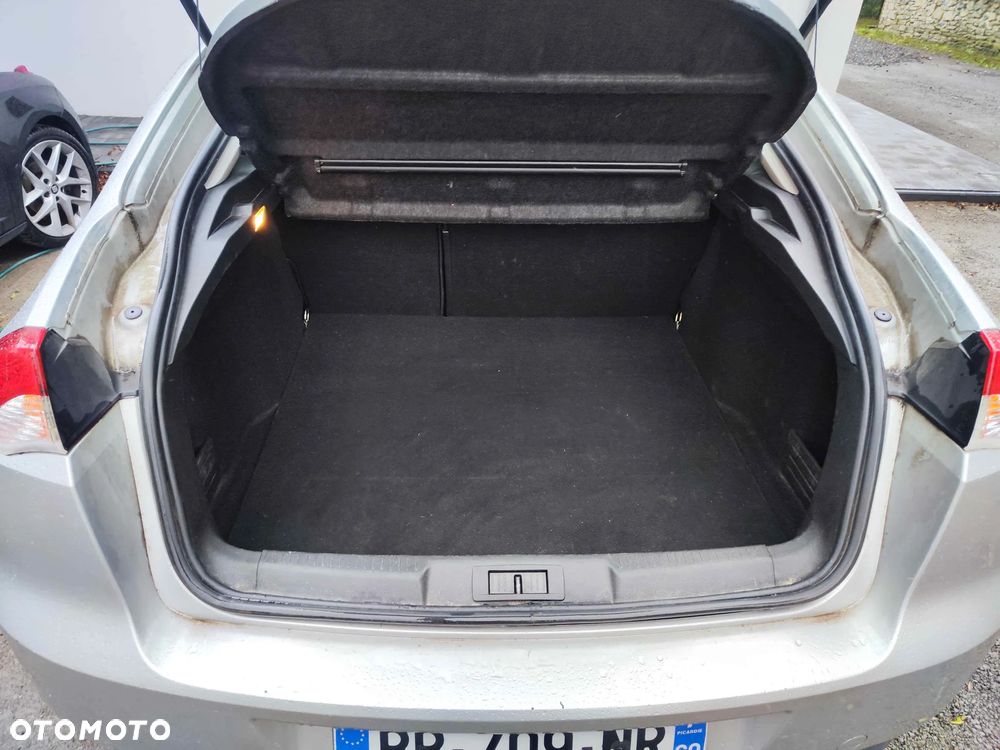 Renault Laguna 2.0 16V Expression - 9