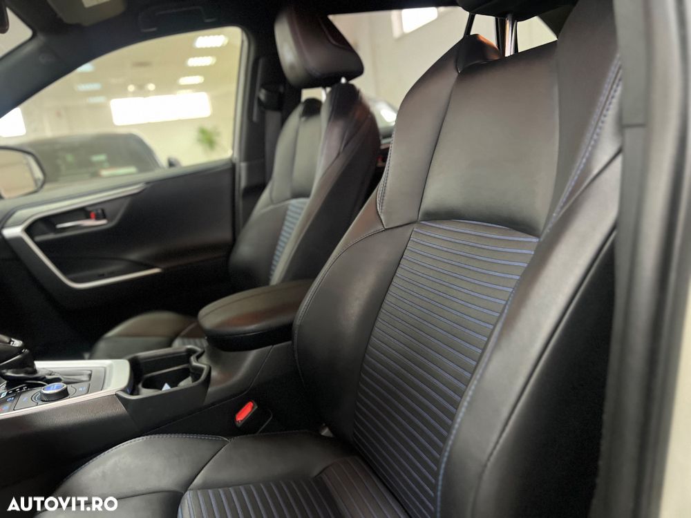 Toyota RAV4 2.5 4x4 Hybrid Lounge - 22