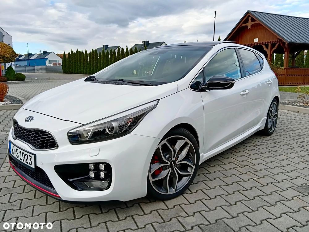 Kia Ceed Cee'd 1.6 T-GDI GT - 2