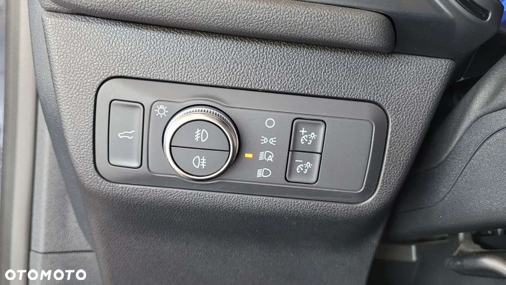 Ford Kuga - 14