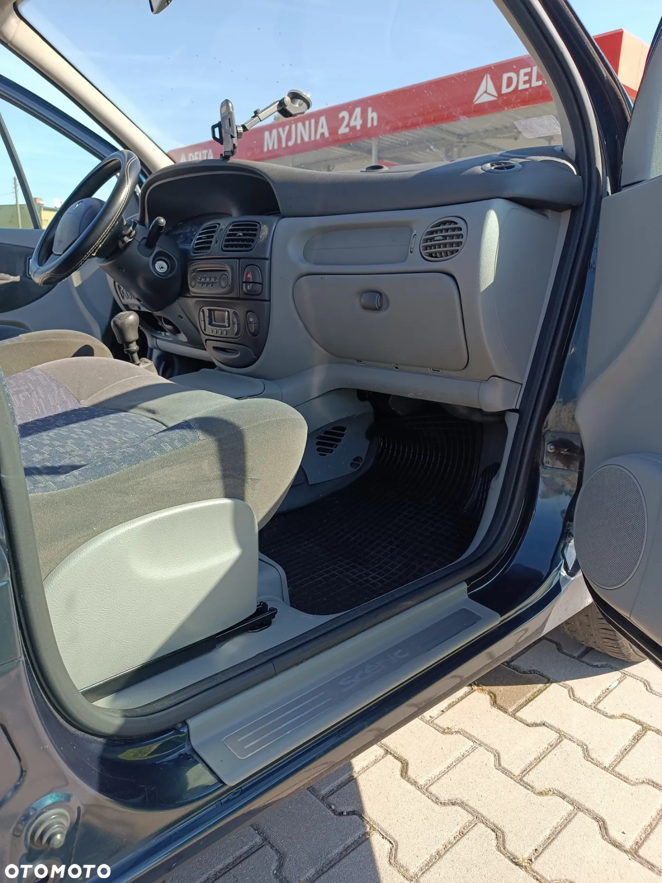 Renault Scenic - 6