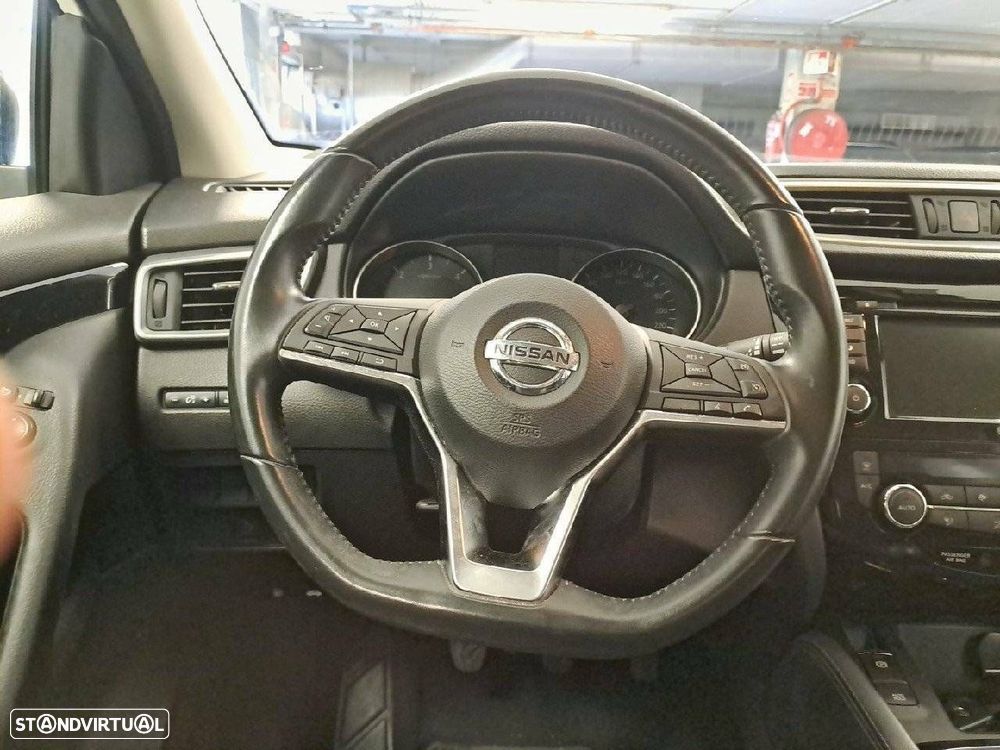 Nissan Qashqai 1.5 dCi N-Connecta - 12