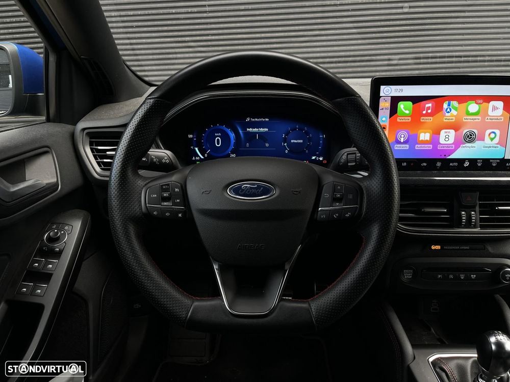 Ford Focus 1.0 EcoBoost MHEV ST-Line X - 10