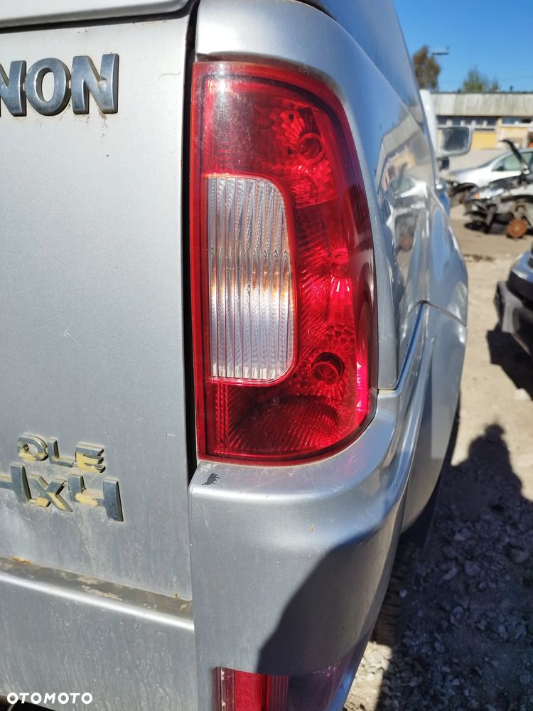 Zderzak maska drzwi silnik części Tata Xenon 2010r 2.2 DiCOR - 10