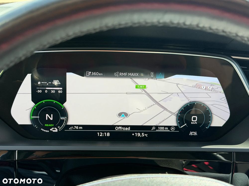 Audi e-tron 55 Quattro Advanced - 14