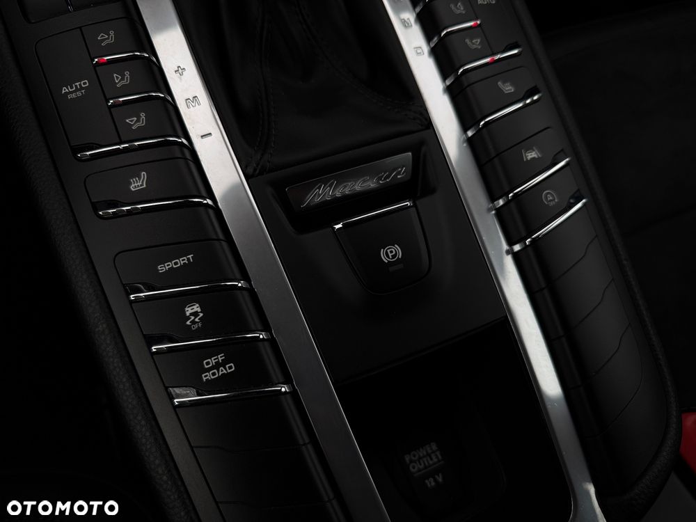 Porsche Macan PDK - 27