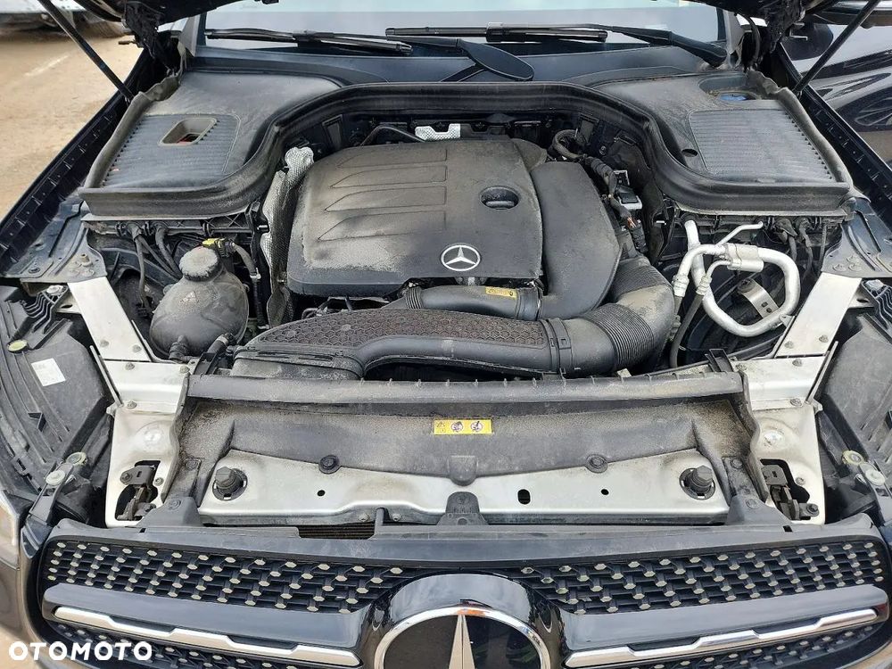 Mercedes-Benz GLC 300 4Matic 9G-TRONIC - 11