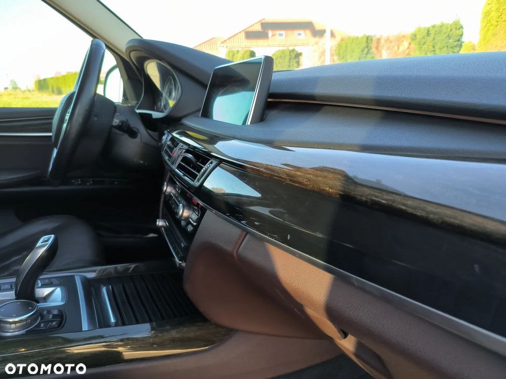 BMW X5 xDrive35i - 2
