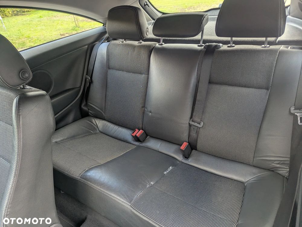 Opel Astra 1.9 CDTI Cosmo - 22