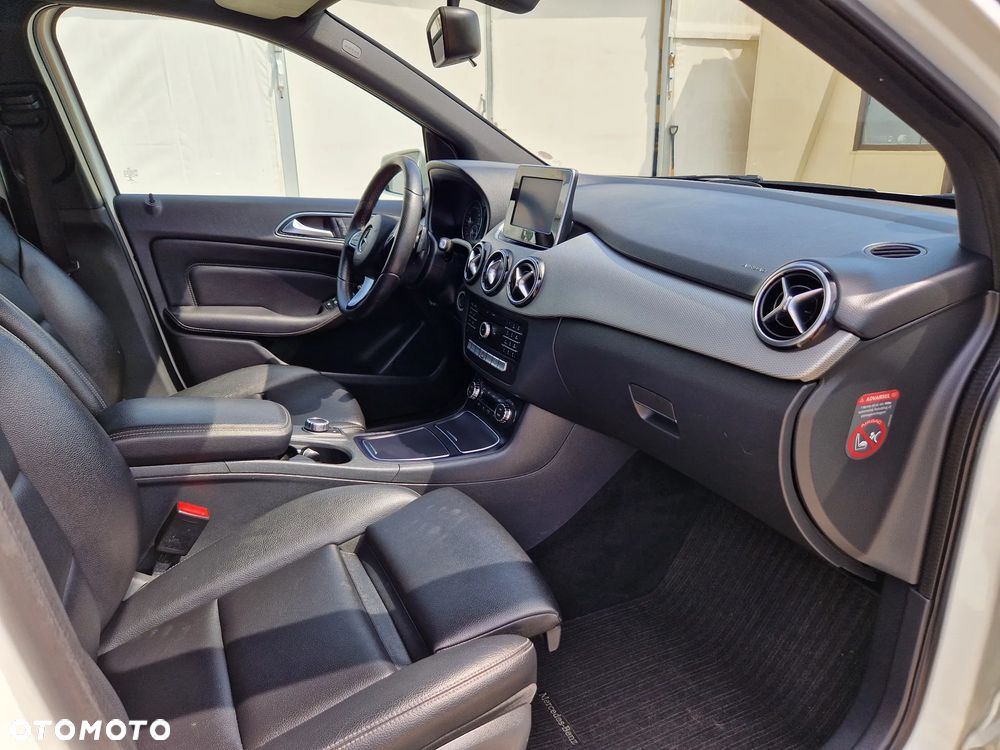 Mercedes-Benz Klasa B 200 (CDI) d 7G-DCT - 25