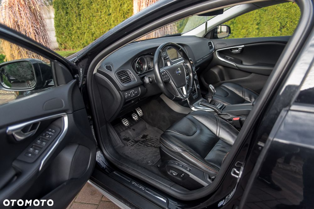 Volvo V40 Cross Country D3 - 22