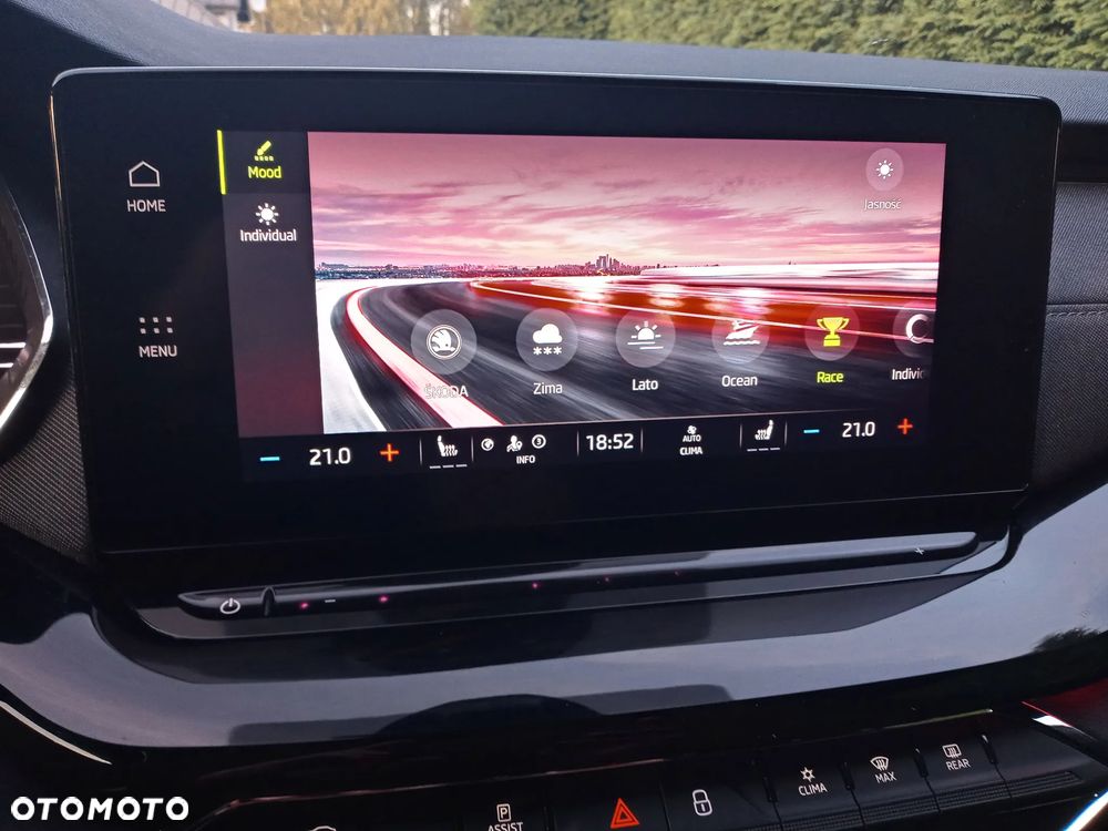 Skoda Octavia 1.5 TSI ACT Style - 20