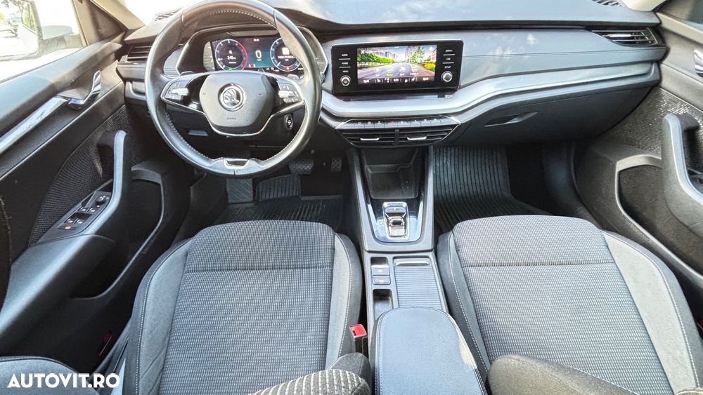 Skoda Octavia 2.0 TDI DSG Style - 6