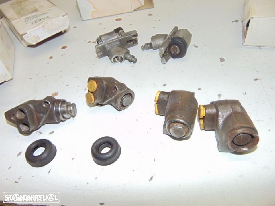 FORD anglia , escort ou cortina bombites - 4