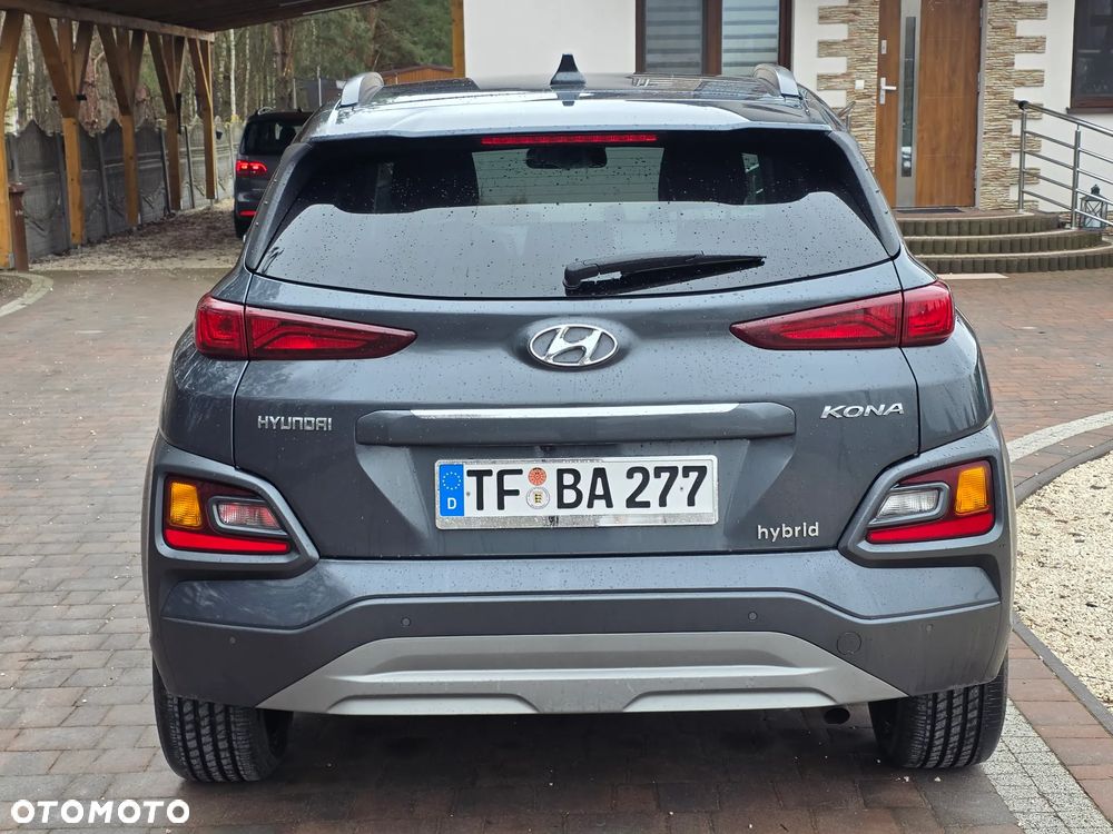 Hyundai Kona - 8