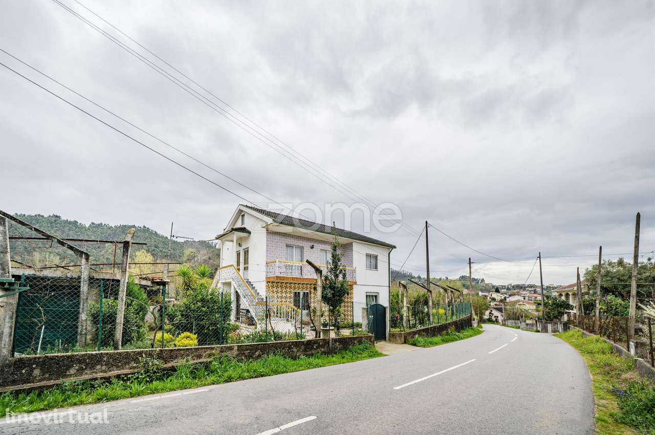 Moradia em Serafão com 2 habitações e lote de 650m² - Grande imagem: 4/52