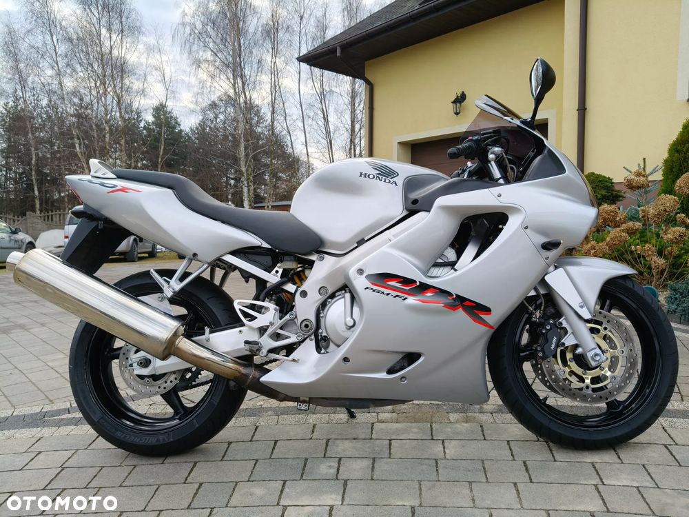 Honda CBR - 5