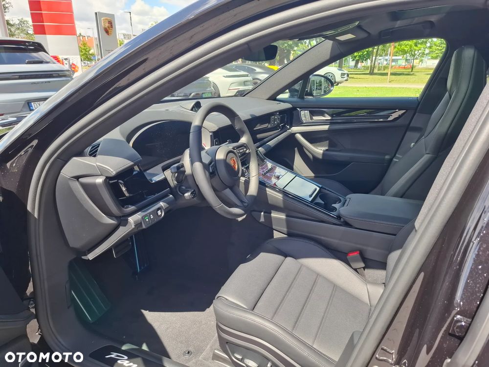 Porsche Panamera 4 - 14