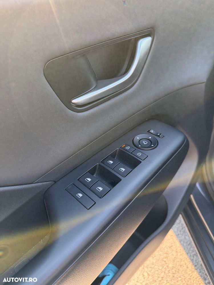 Hyundai KONA 1.6 GDI 141 CP 2WD 6DCT Luxury - 15