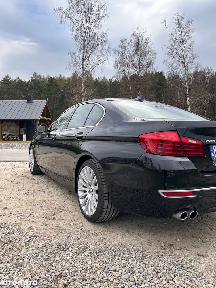 BMW Seria 5 530d xDrive Modern Line - 4