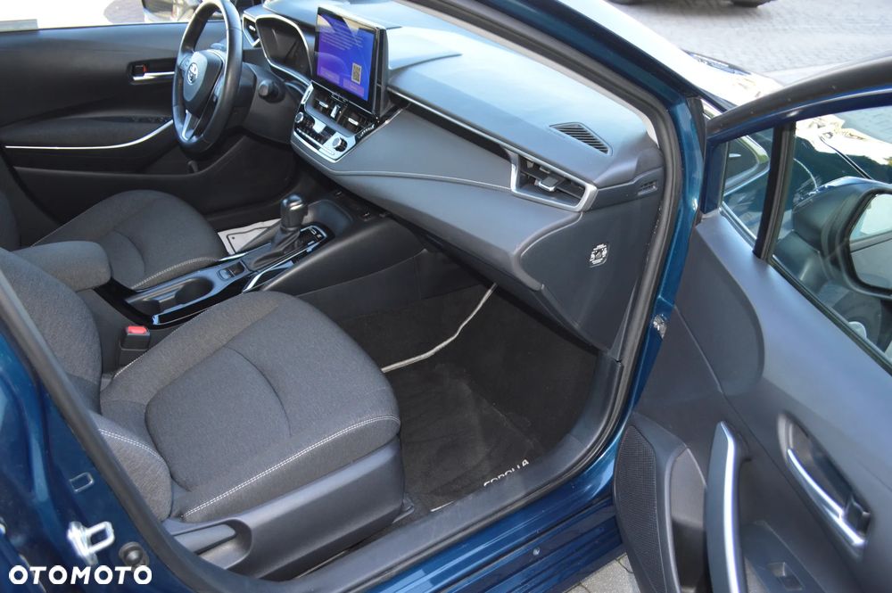 Toyota Corolla - 16