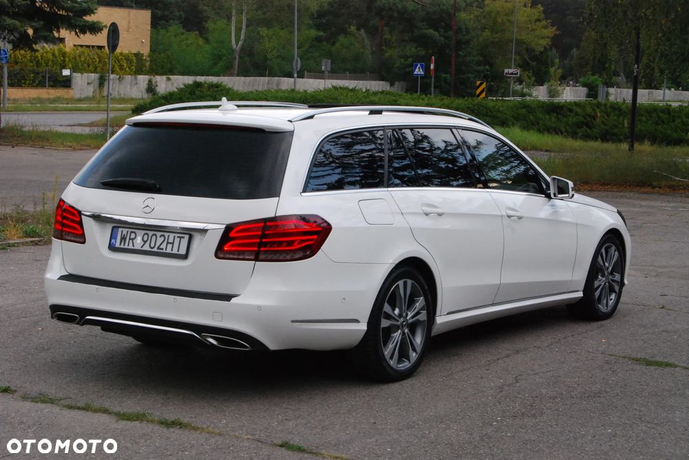 Mercedes-Benz Klasa E 250 CDI 4Matic 7G-TRONIC Avantgarde - 3
