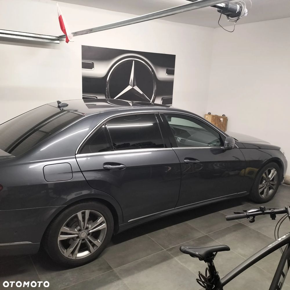 Mercedes-Benz Klasa E 220 CDI 7G-TRONIC - 3