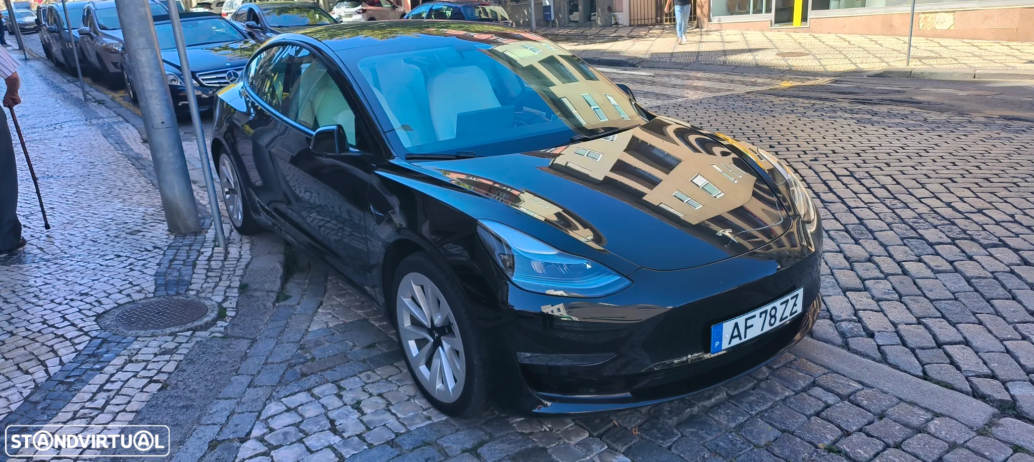 Tesla Model 3 Long-Range Dual Motor AWD - 4