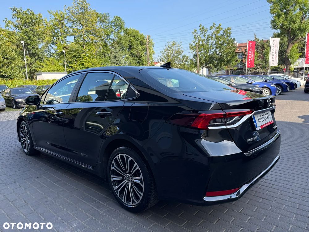 Toyota Corolla 1.8 Hybrid Comfort - 30