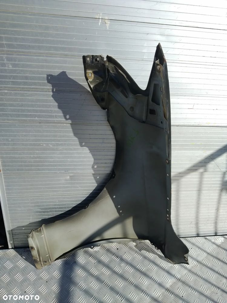 E414/E805/F918/H802 PRAWY BŁOTNIK LEXUS IS IS220 IS250 2006- - 5