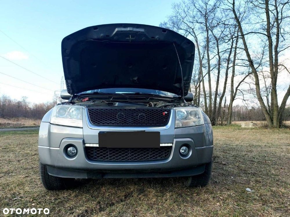 Suzuki Grand Vitara 2.0 - 2