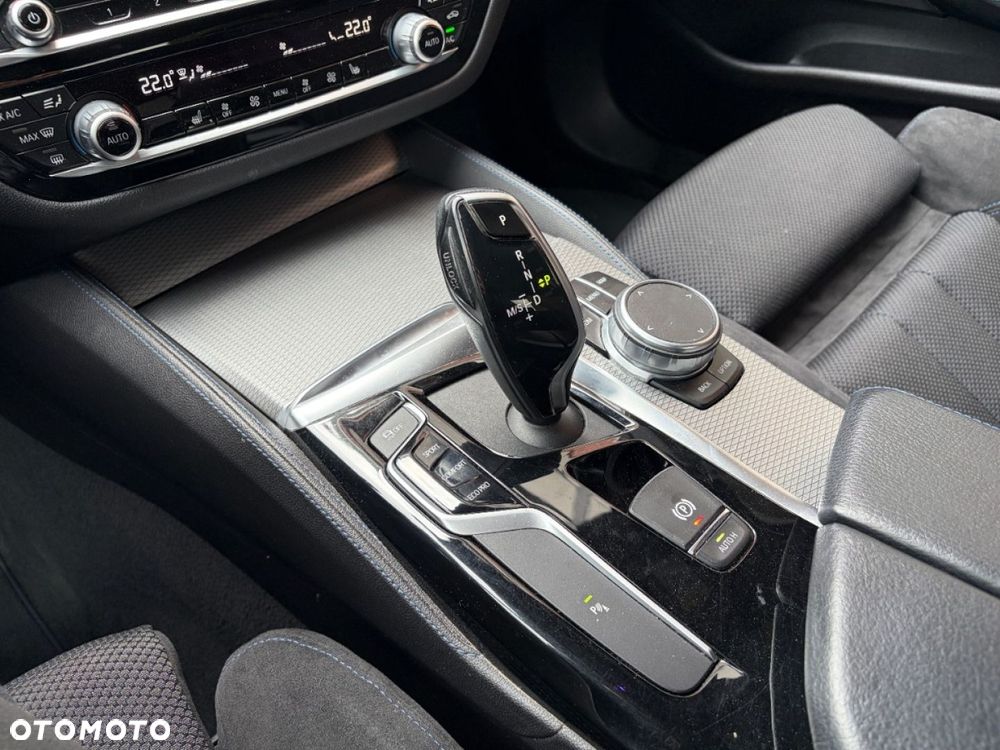 BMW Seria 5 - 26