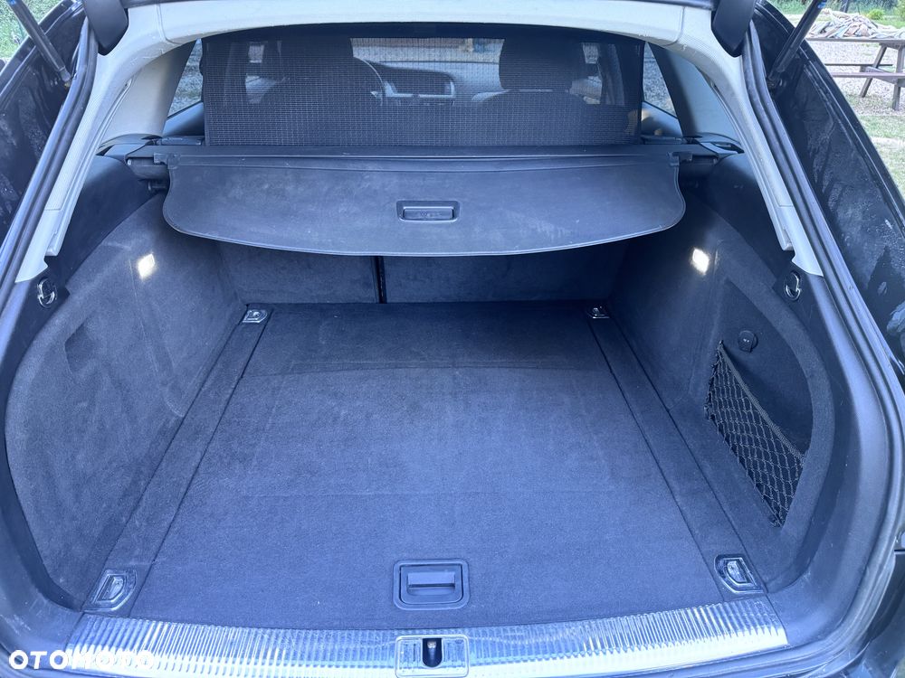 Audi A4 Avant - 13