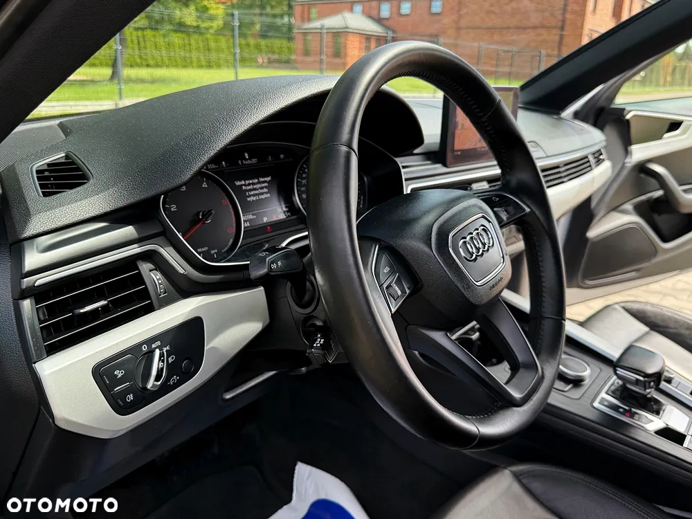 Audi A4 2.0 TDI Sport S tronic - 29