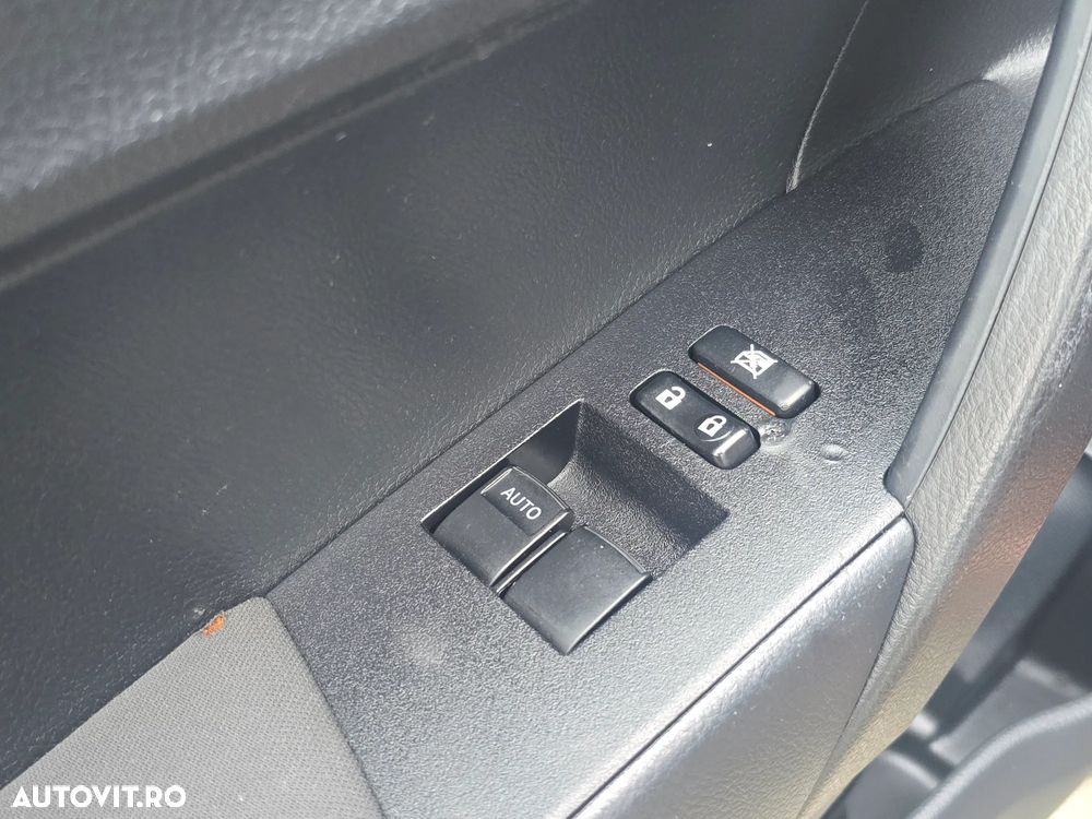 Toyota Corolla 1.6 Valvematic Terra - 10