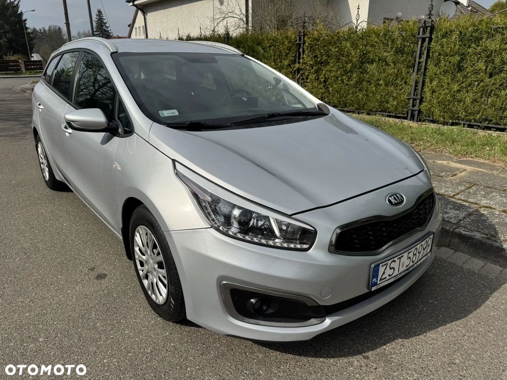 Kia Ceed 1.6 GDI M DCT - 7
