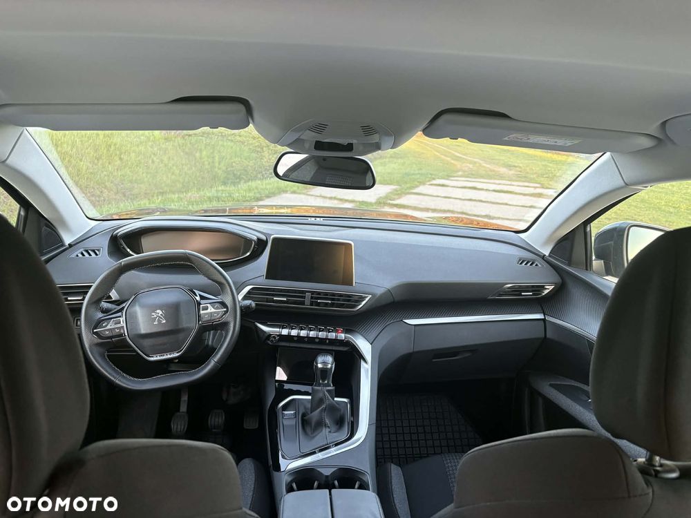 Peugeot 3008 1.6 BlueHDi Style S&S - 10