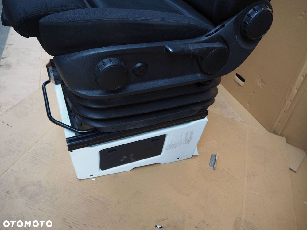 fotele pneumatyczne pompowane mercedes sprinter 907 910 komplet - 11