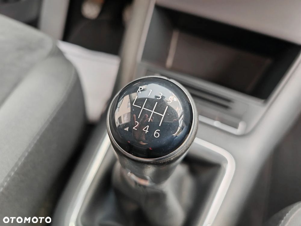 Volkswagen Tiguan - 22