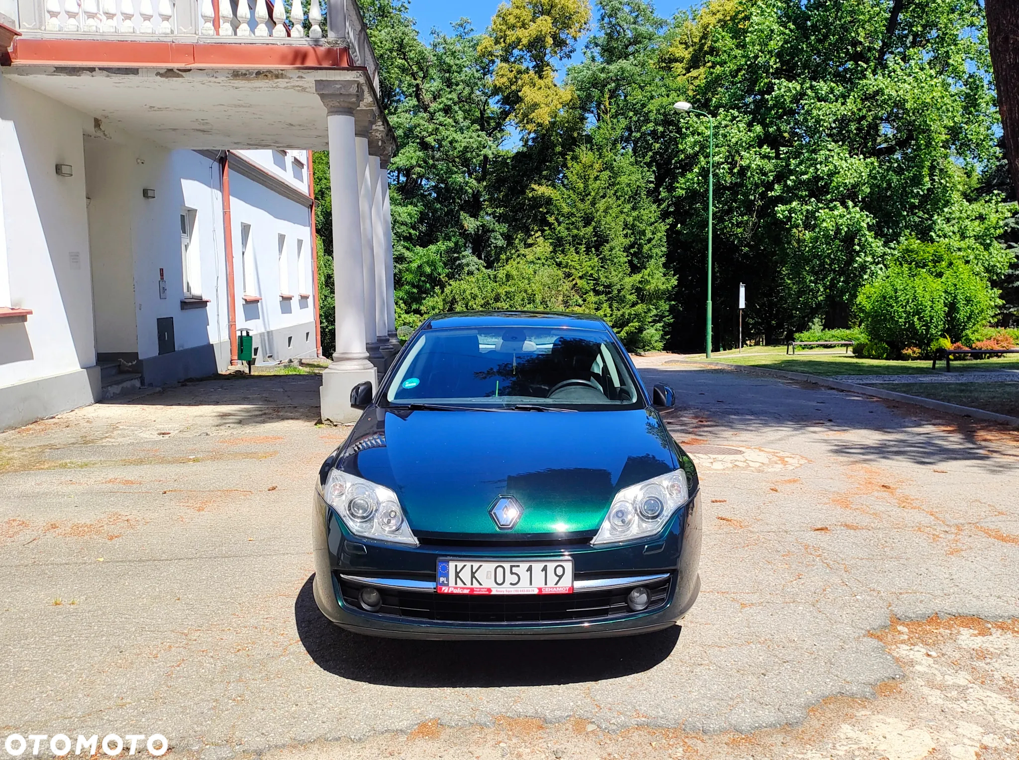 Renault Laguna 2.0 dCi Initiale - 37
