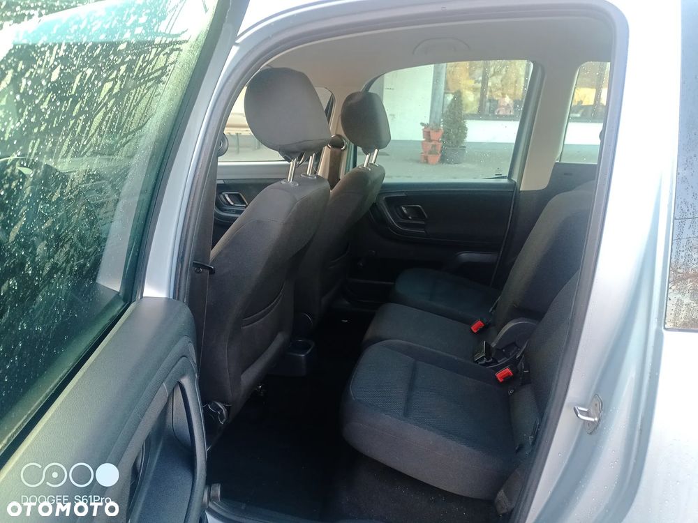Skoda Roomster 1.6 TDI DPF Ambition PLUS EDITION - 6