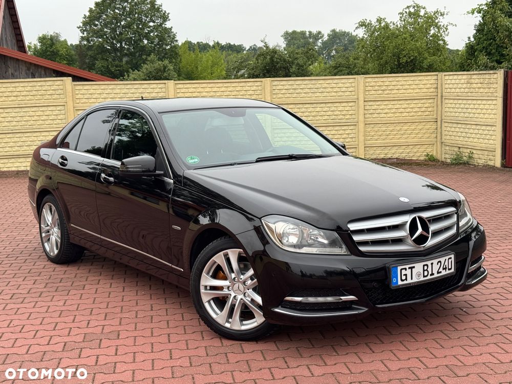 Mercedes-Benz Klasa C 180 BlueEFFICIENCY 7G-TRONIC Avantgarde - 10