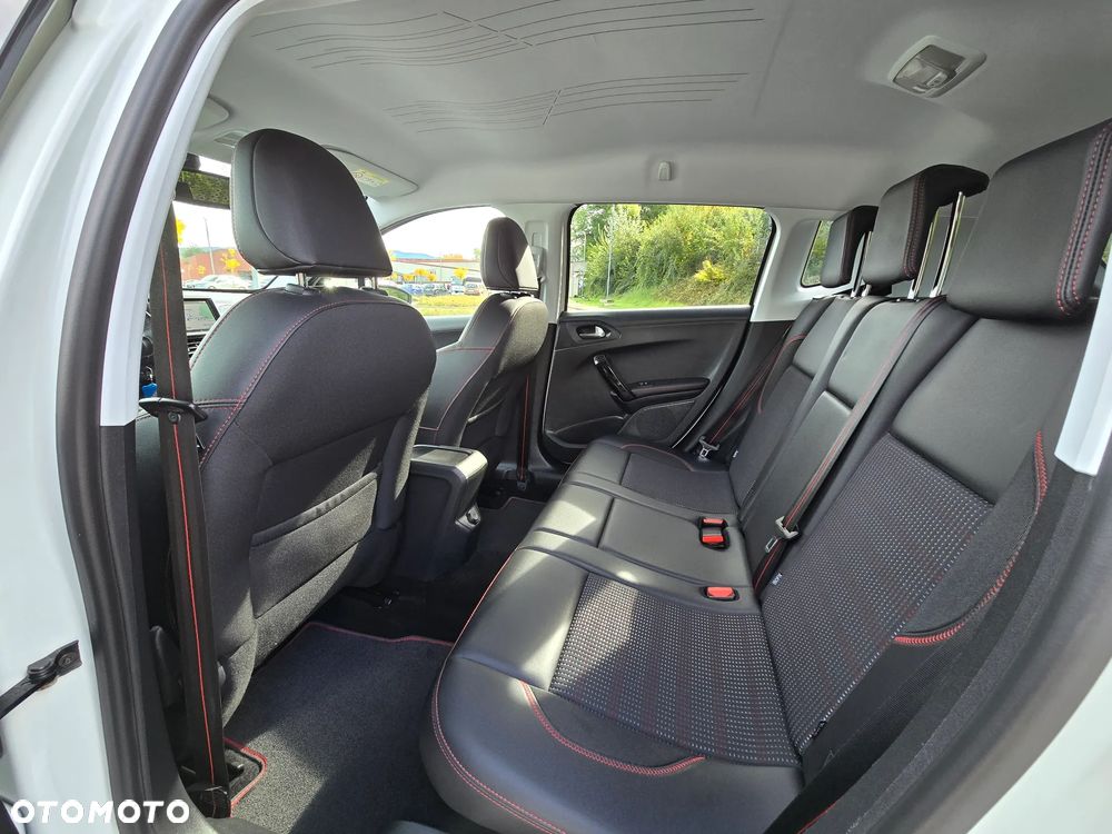 Peugeot 2008 BlueHDi FAP 120 STOP & START GT-Line Edition - 15