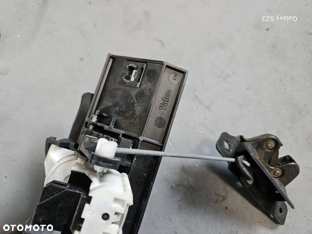 Zamek klamka klapy bagażnika Peugeot 206 lift 2005r N0501499 - 6