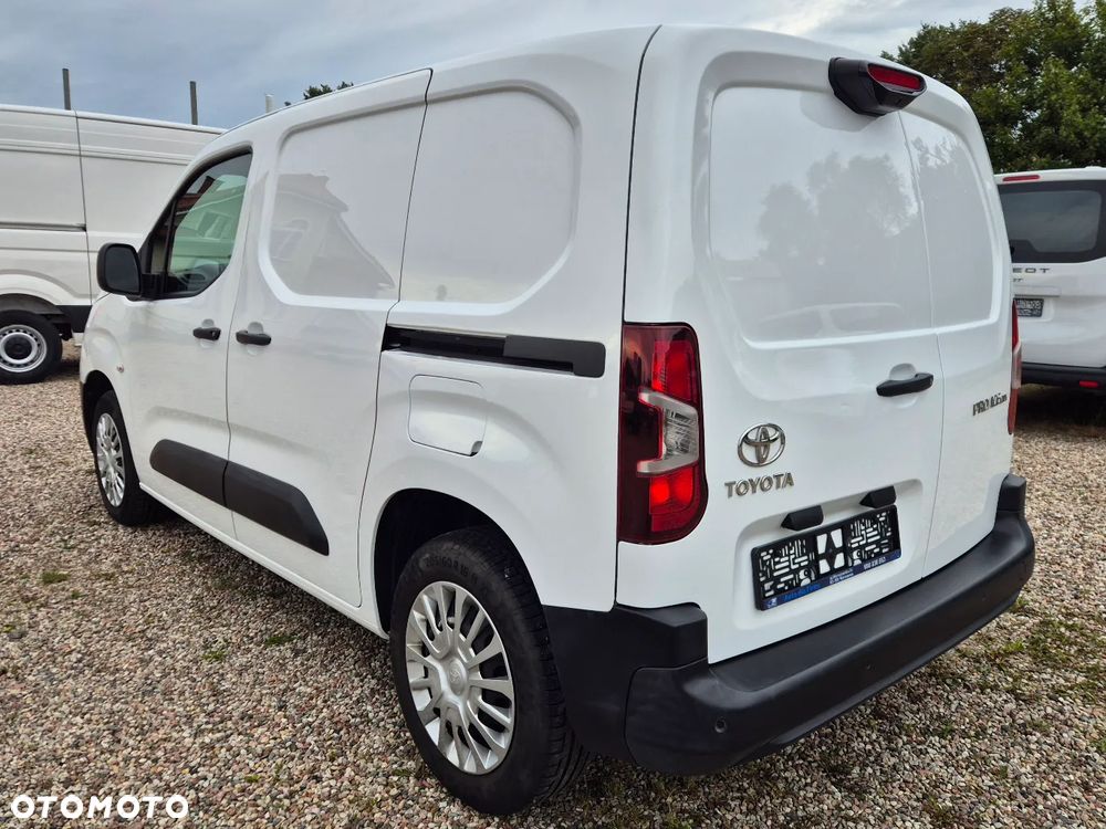 Toyota Proace City }{ Automat }{ 130KM }{ FV VAT }{ 2x drzwi przesuwne }{ Webasto } - 6