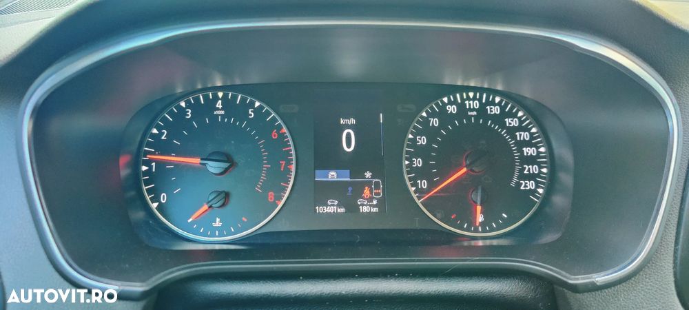 Renault Megane TCe 140 GPF Zen - 20