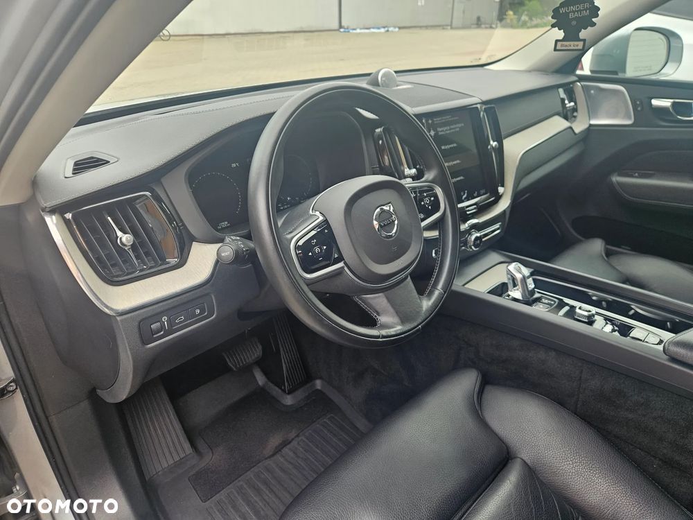 Volvo XC 60 - 23