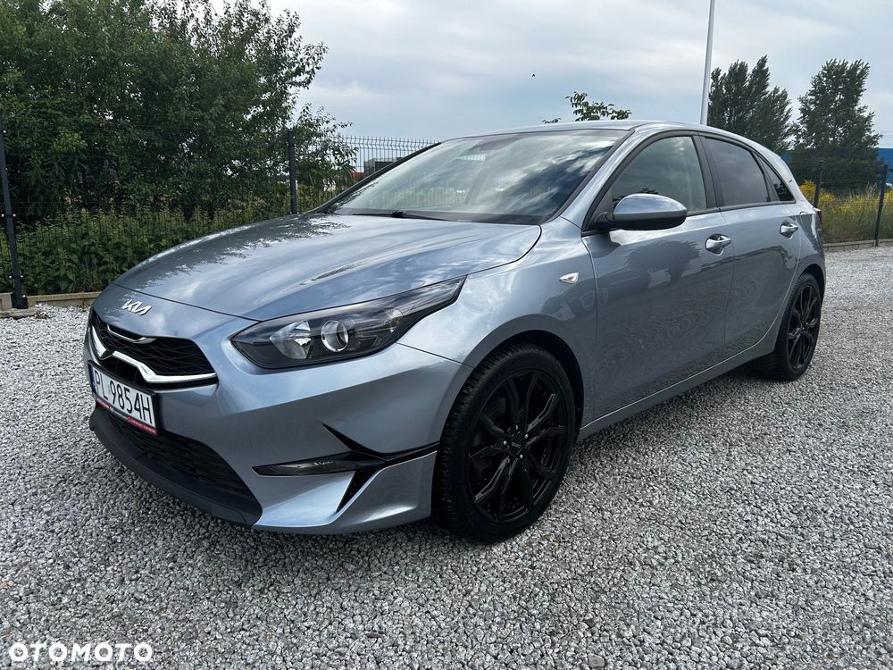 Kia Ceed 1.5 T-GDI OPF Vision - 17